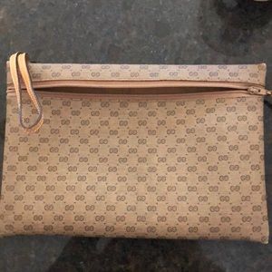 AUTHENTIC GUCCI WRISTLET